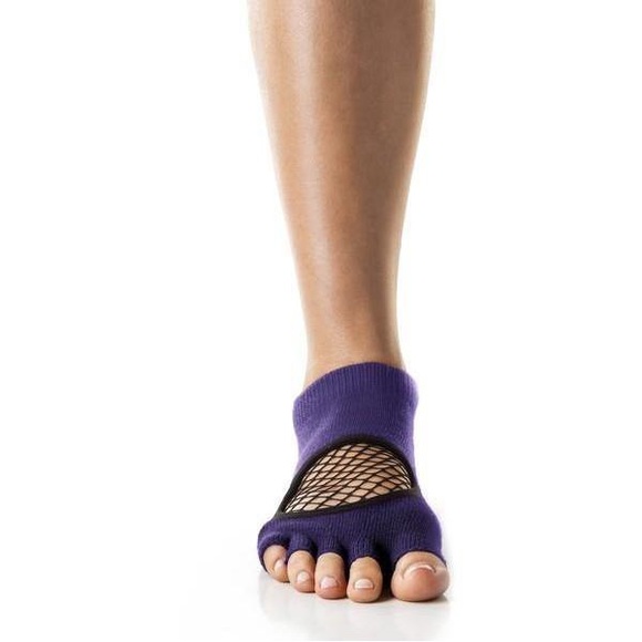 Arebesk Fishnet Open Toe Grip Socks - Purple Black (Barre / Pilates) - Picture 3 of 3